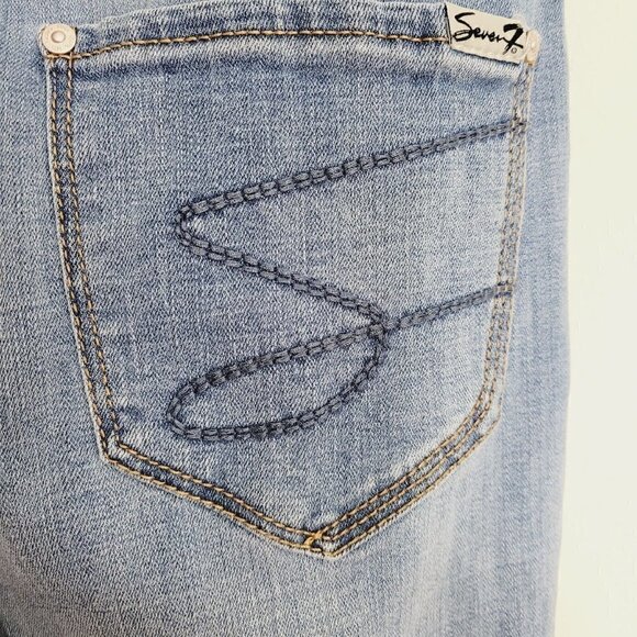 Seven7 Sz 8 Tummyless High Rise Skinny Jean Light Wash Distressed Knees Stretchy - Picture 8 of 9